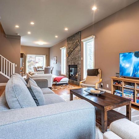 Aspen Lodge By Revelstoke Vacations Exterior foto