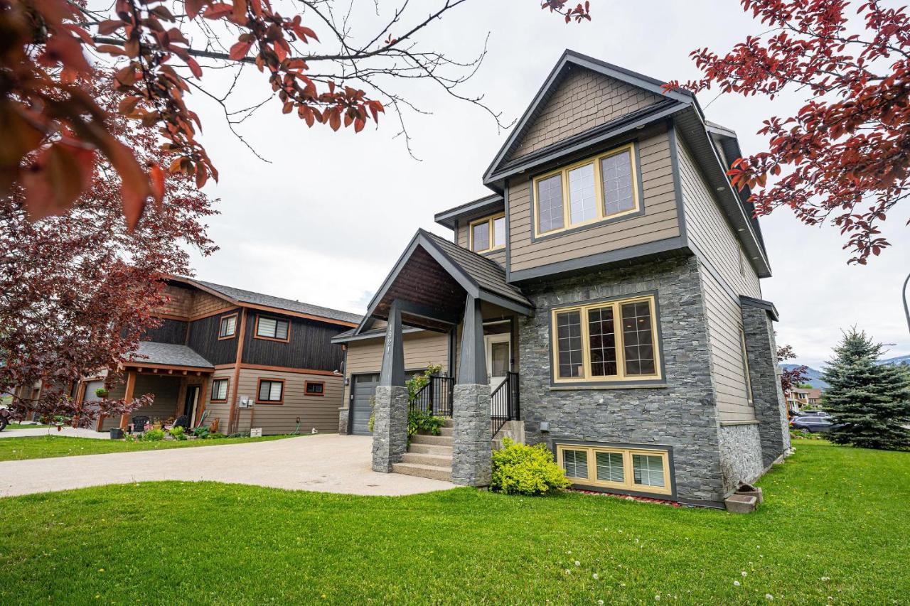 Aspen Lodge By Revelstoke Vacations Exterior foto