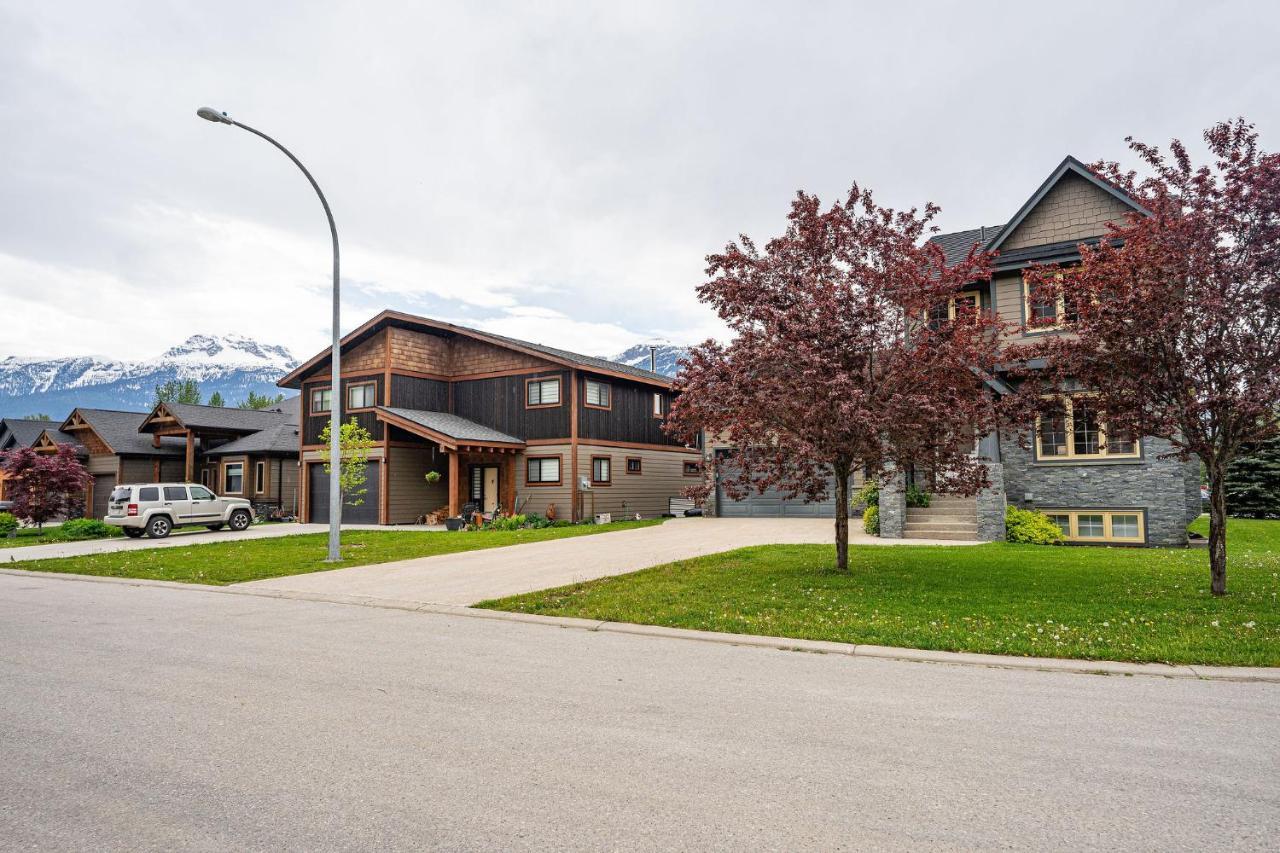 Aspen Lodge By Revelstoke Vacations Exterior foto