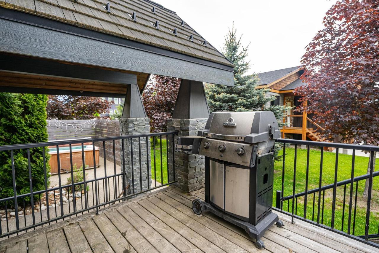 Aspen Lodge By Revelstoke Vacations Exterior foto