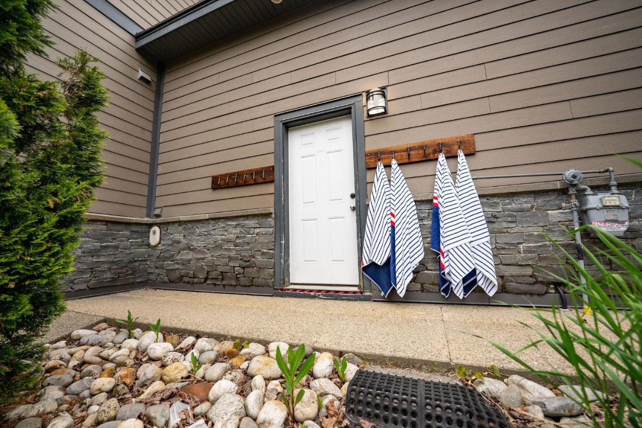 Aspen Lodge By Revelstoke Vacations Exterior foto
